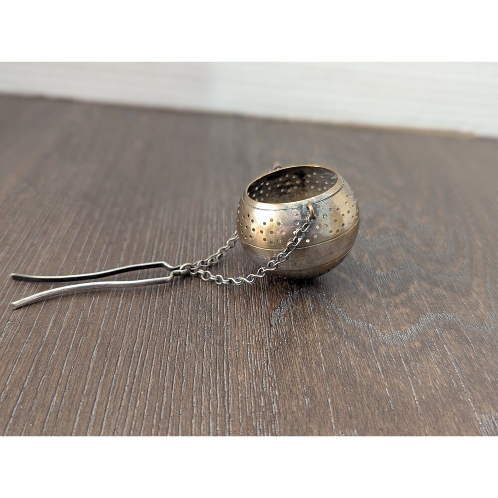 Vintage Tea Ball Strainer Infuser Silver Plated Clip Chain